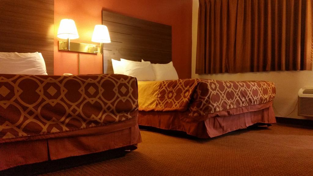 American Inn Of Либерал Экстерьер фото