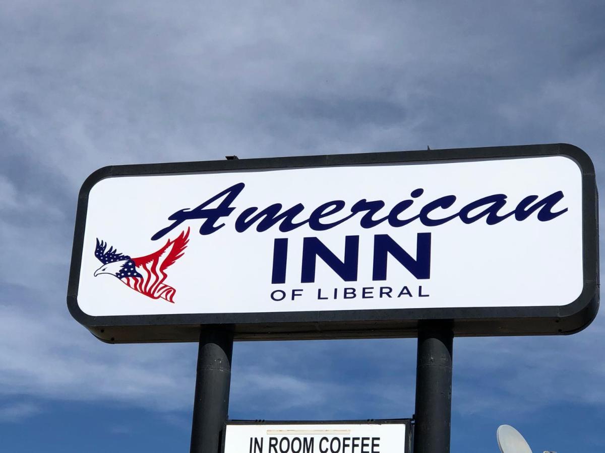 American Inn Of Либерал Экстерьер фото